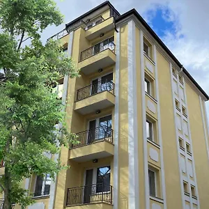 Coop Apartments, - Free Parking Διαμέρισμα